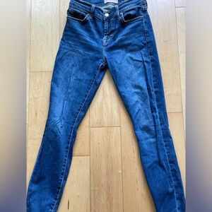 7 for all mankind lowrise dark wash skinny jeans. Size 26